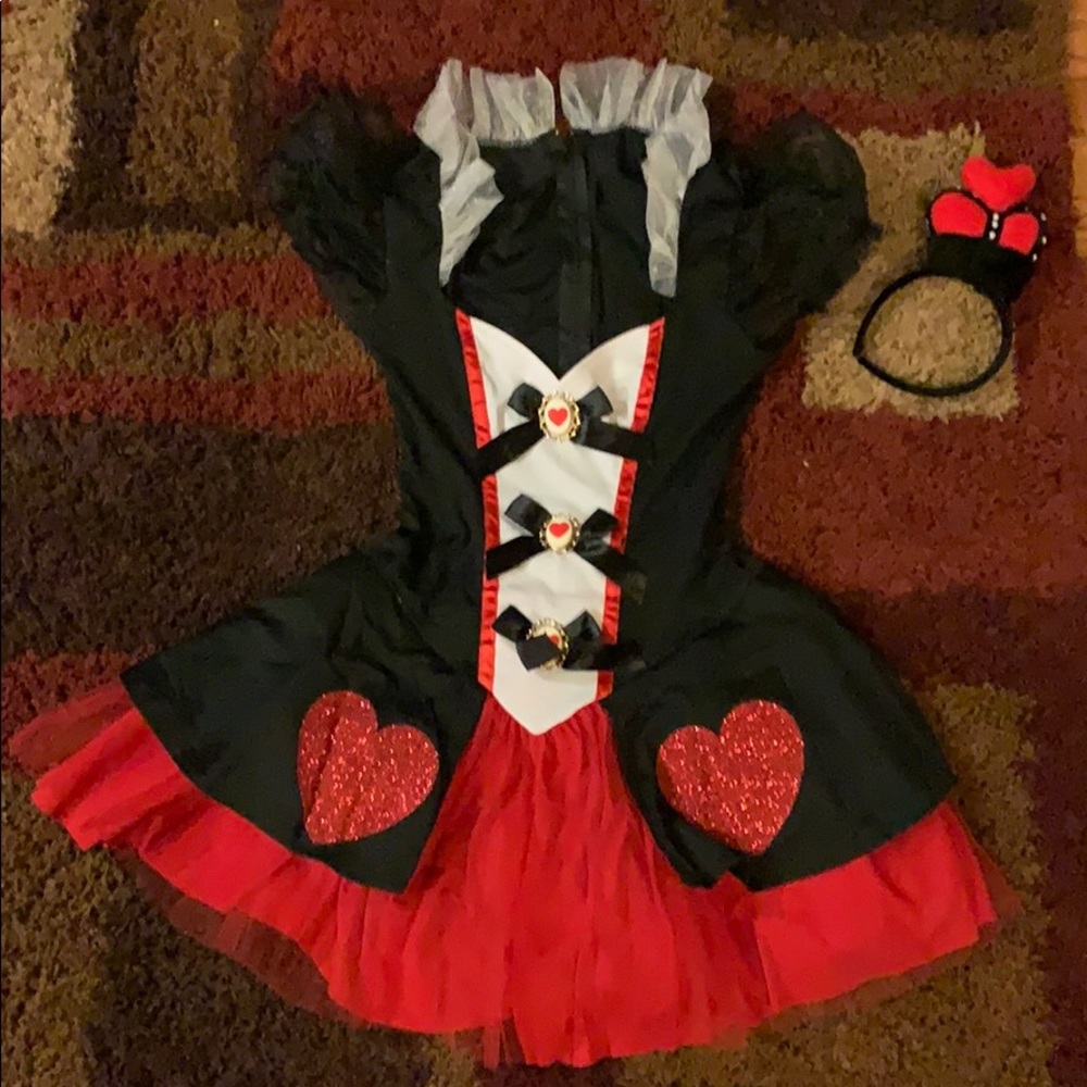 COPY - Queen of hearts costume